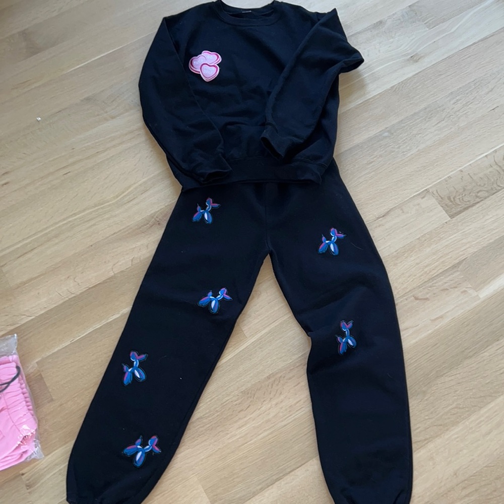 Patch sweat outfit